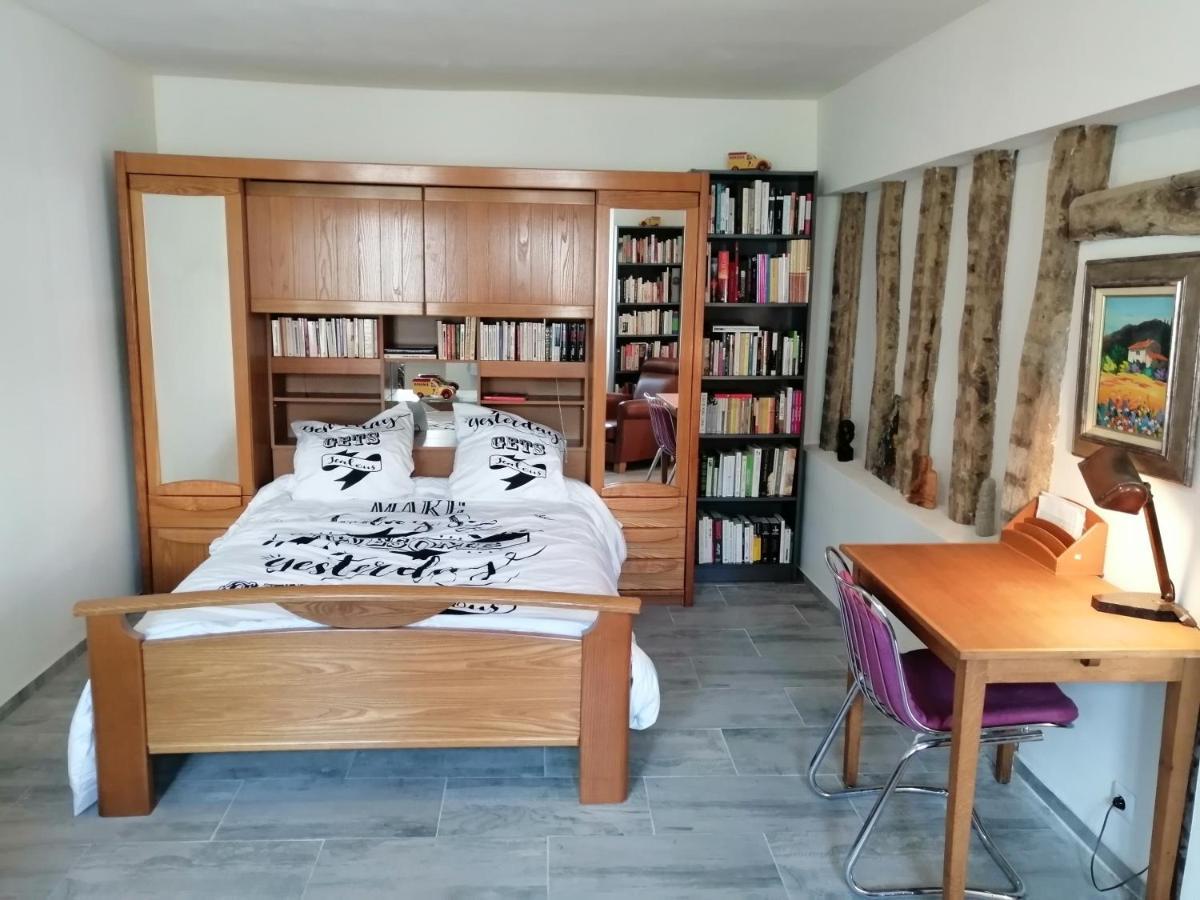 F Logement Entier Courtenay  Eksteriør bilde